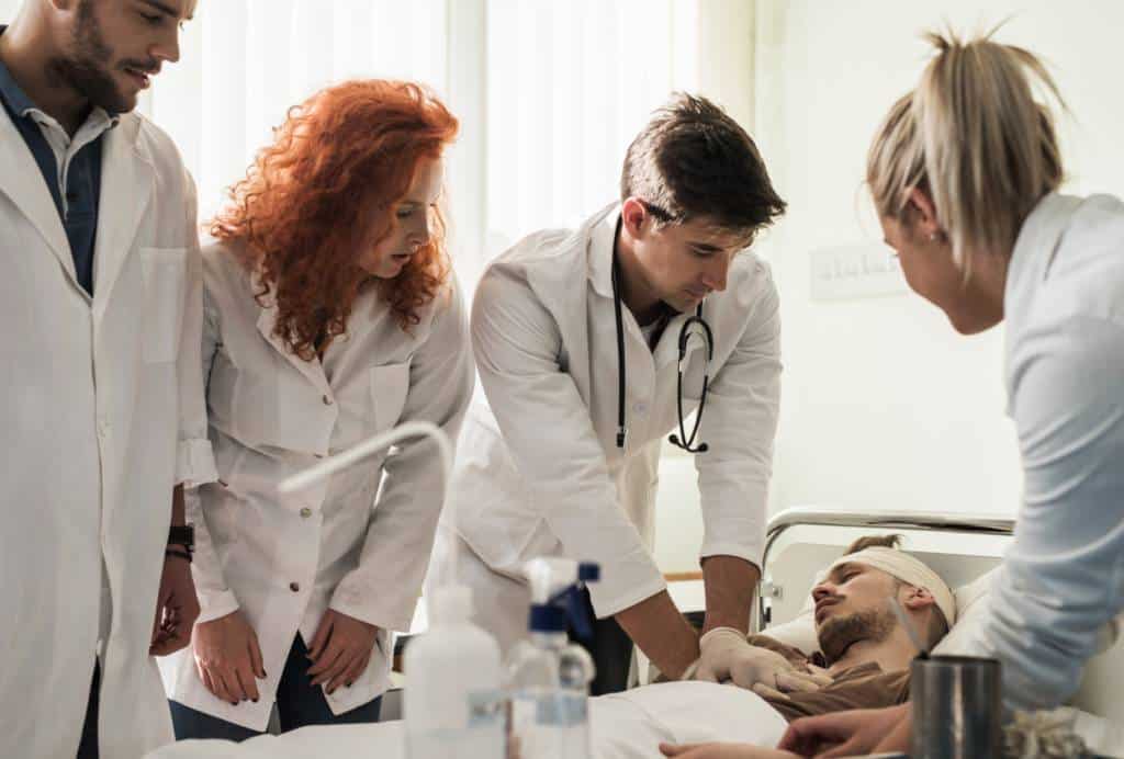 Medical-student-BLS-e1628059673149-1024x692